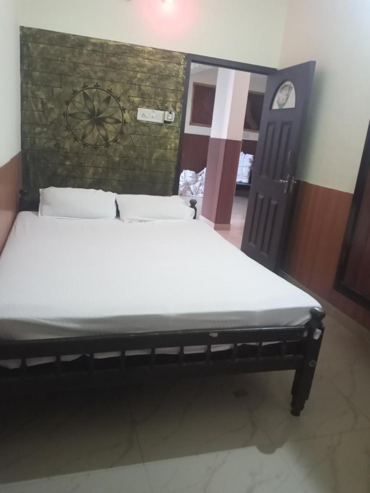 Avanti Inn Guruvāyūr Εξωτερικό φωτογραφία