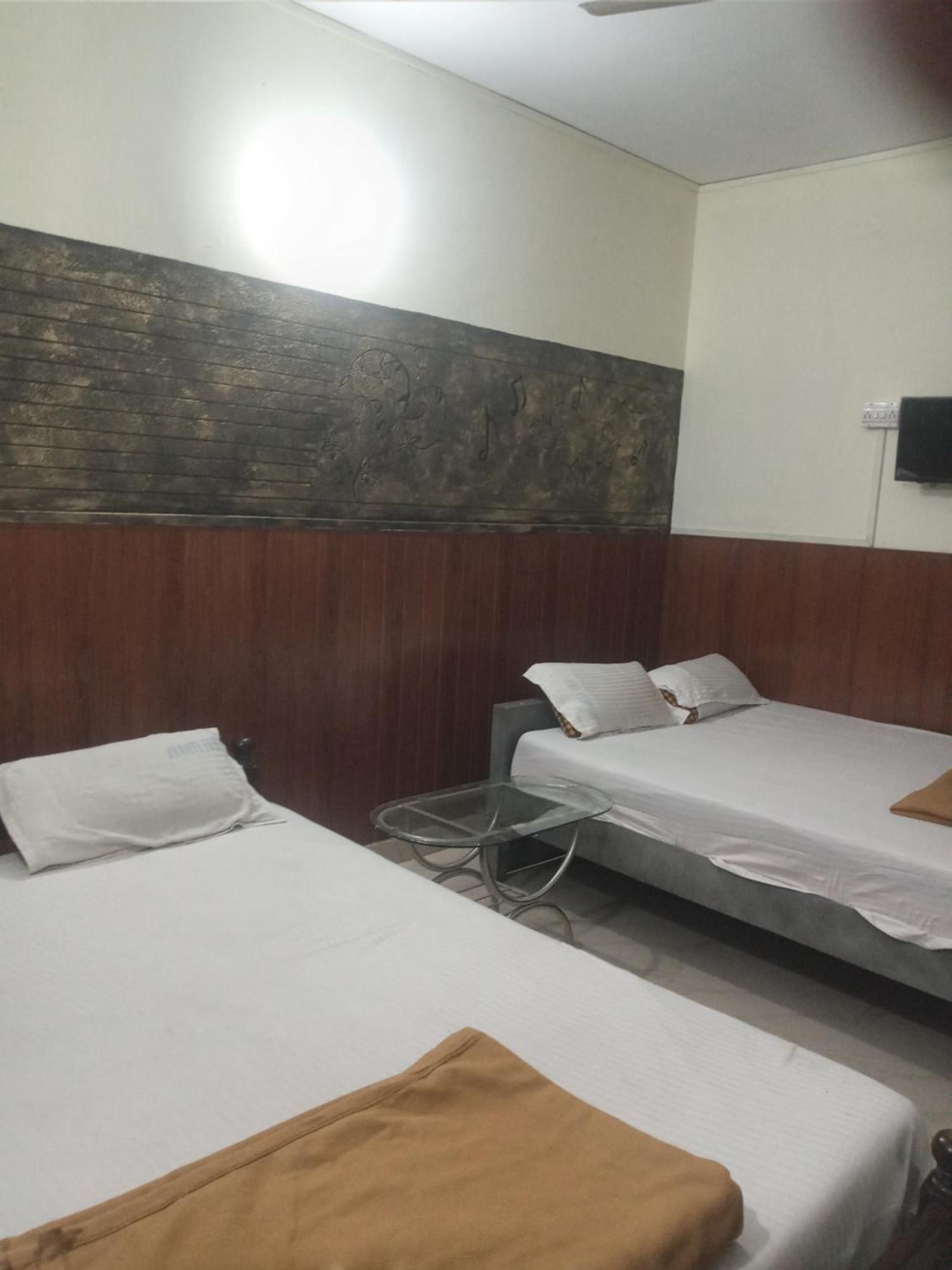 Avanti Inn Guruvāyūr Εξωτερικό φωτογραφία