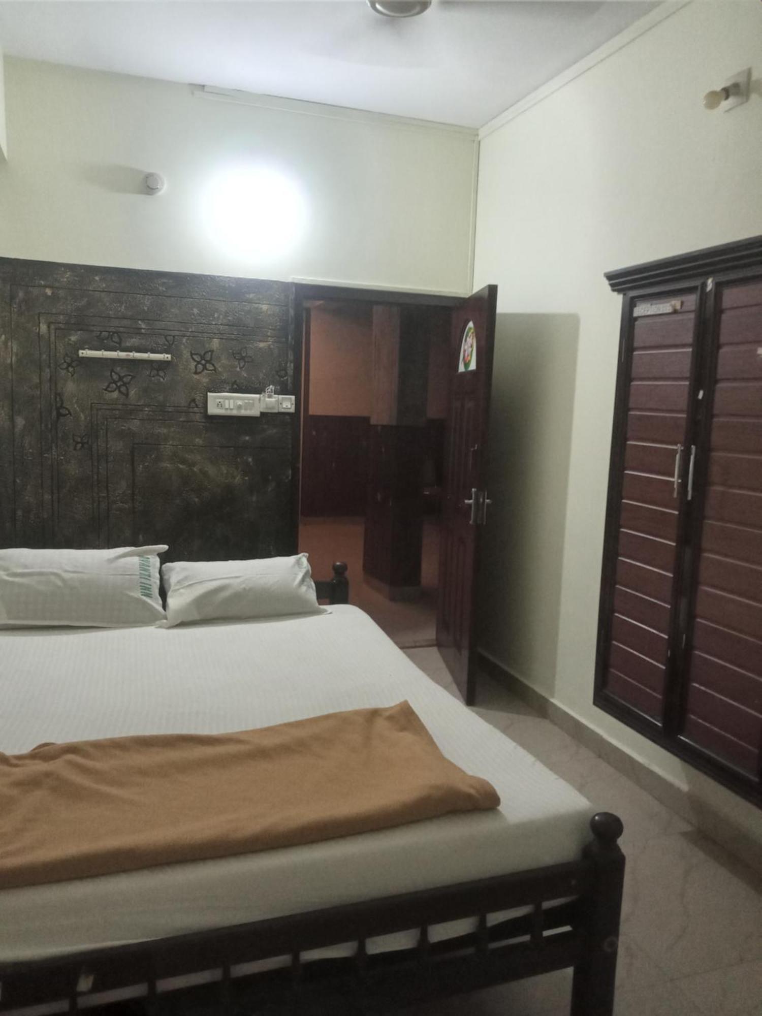 Avanti Inn Guruvāyūr Εξωτερικό φωτογραφία